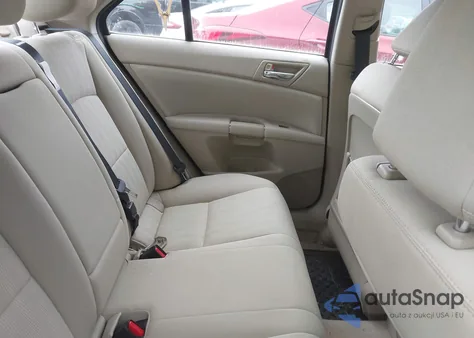 2011 Suzuki Kizashi S from USA, damaged, VIN JS2RF9A17B6110406